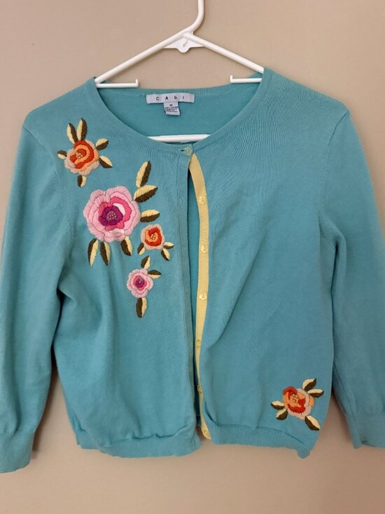 CAbi Sweaters - Cabi Vintage Floral Cardigan – Women's Size Medium 🌸✨